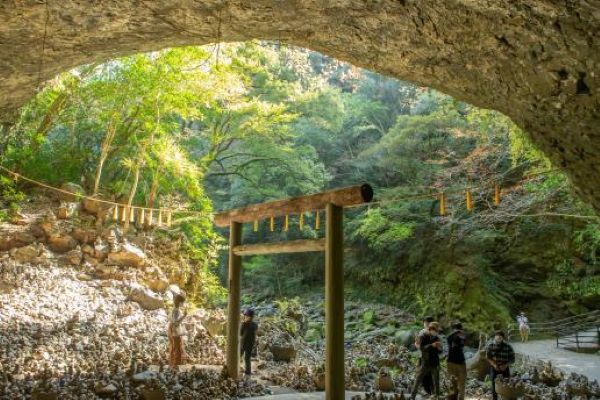 天安河原