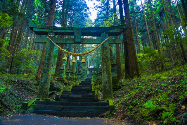 上色見熊野座神社